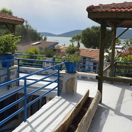 Ertuğrulun Taş Konakları Oda ve Kahvaltı Muğla