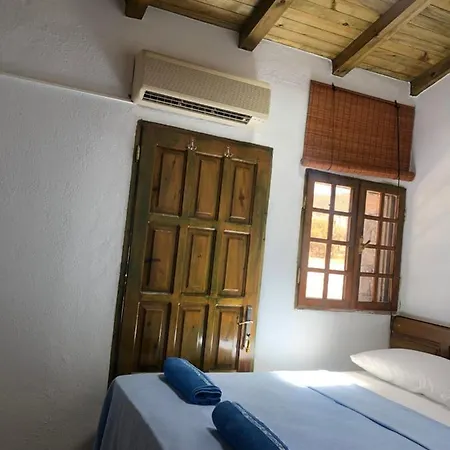 Ertuğrulun Taş Konakları Oda ve Kahvaltı